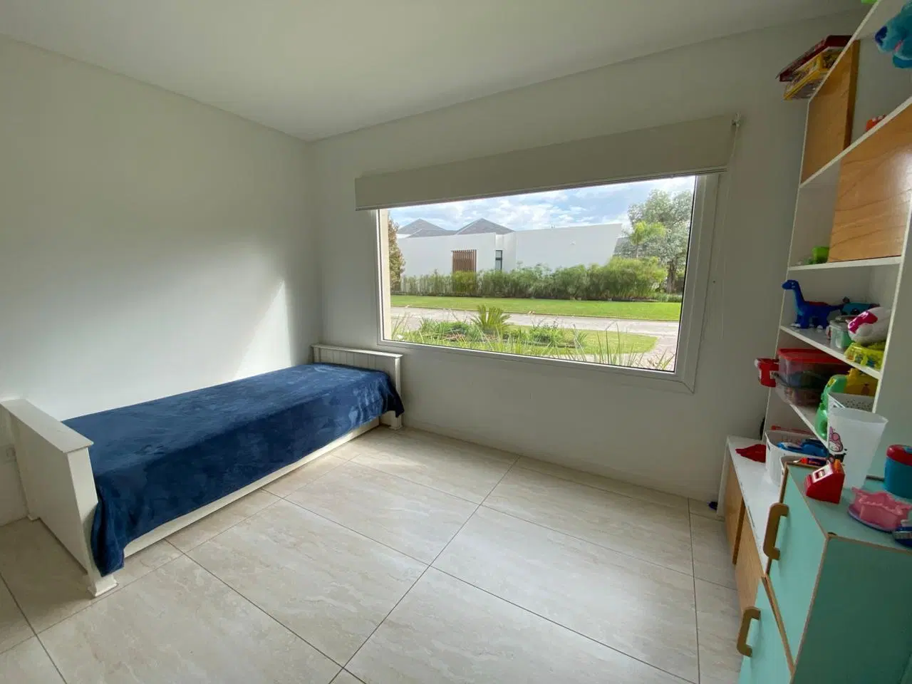 Casa en venta,  7 ambientes, Saint Thomas Este Oeste, Canning 5