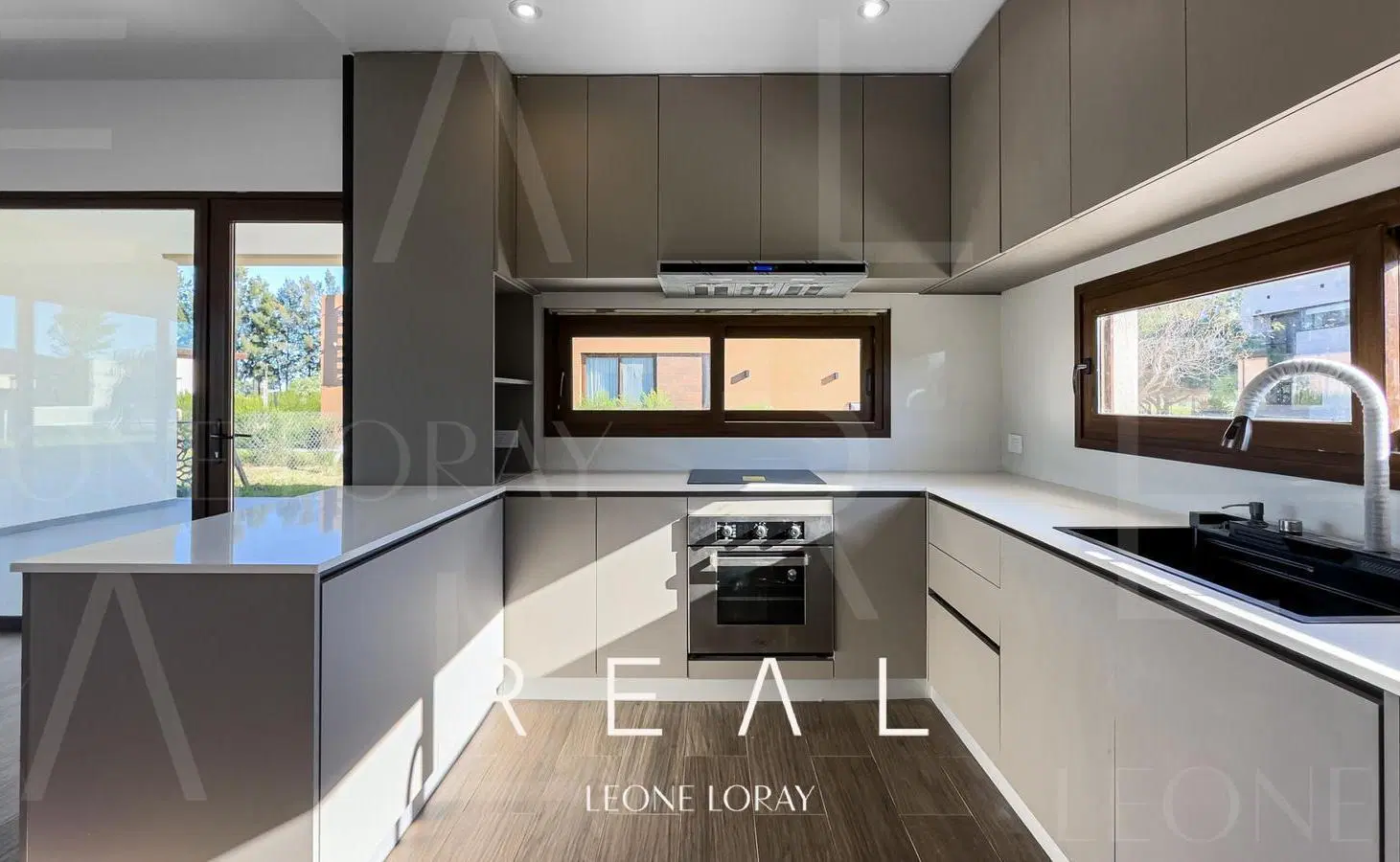 Casa en venta, 4 ambientes, Fincas del Alba, Canning, Apta Credito Hipotecario, Escritura 2