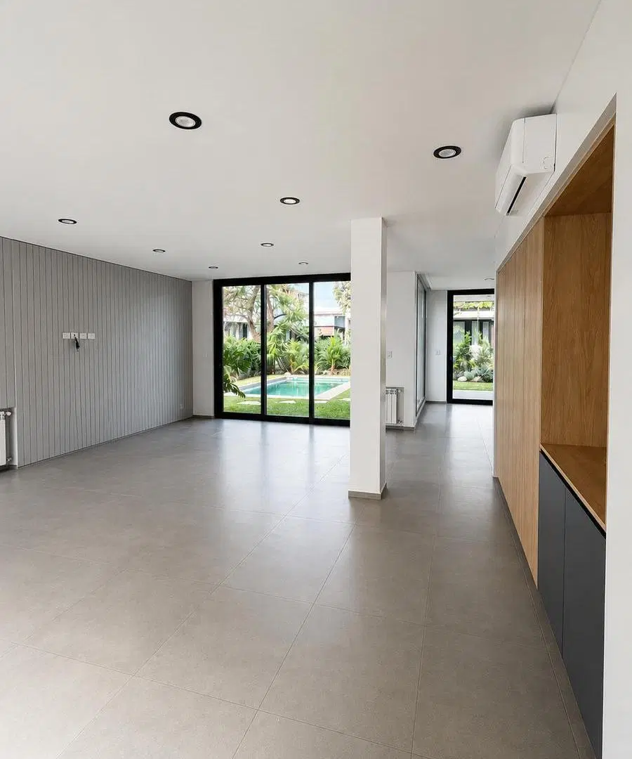 Casa en alquiler,  5 ambientes, en Barrio Brisas de Adrogue 4