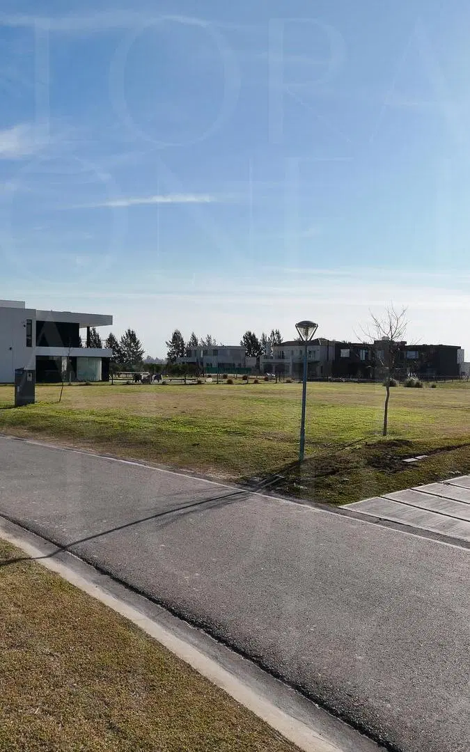 Terreno en venta Terralagos doble lote excelente ubicacion 4