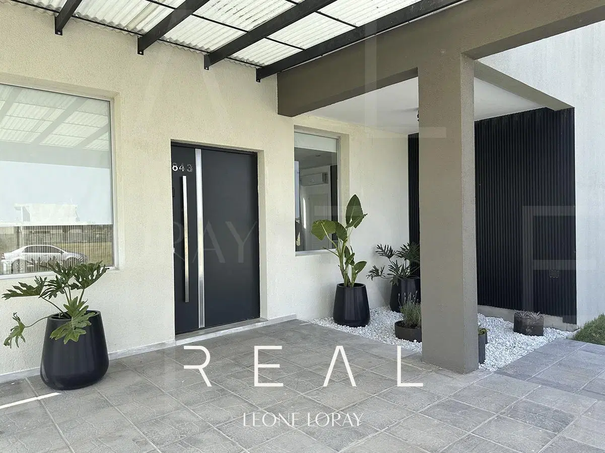 Casa en venta Terralagos 5 dormitorios con fondo linbre 2