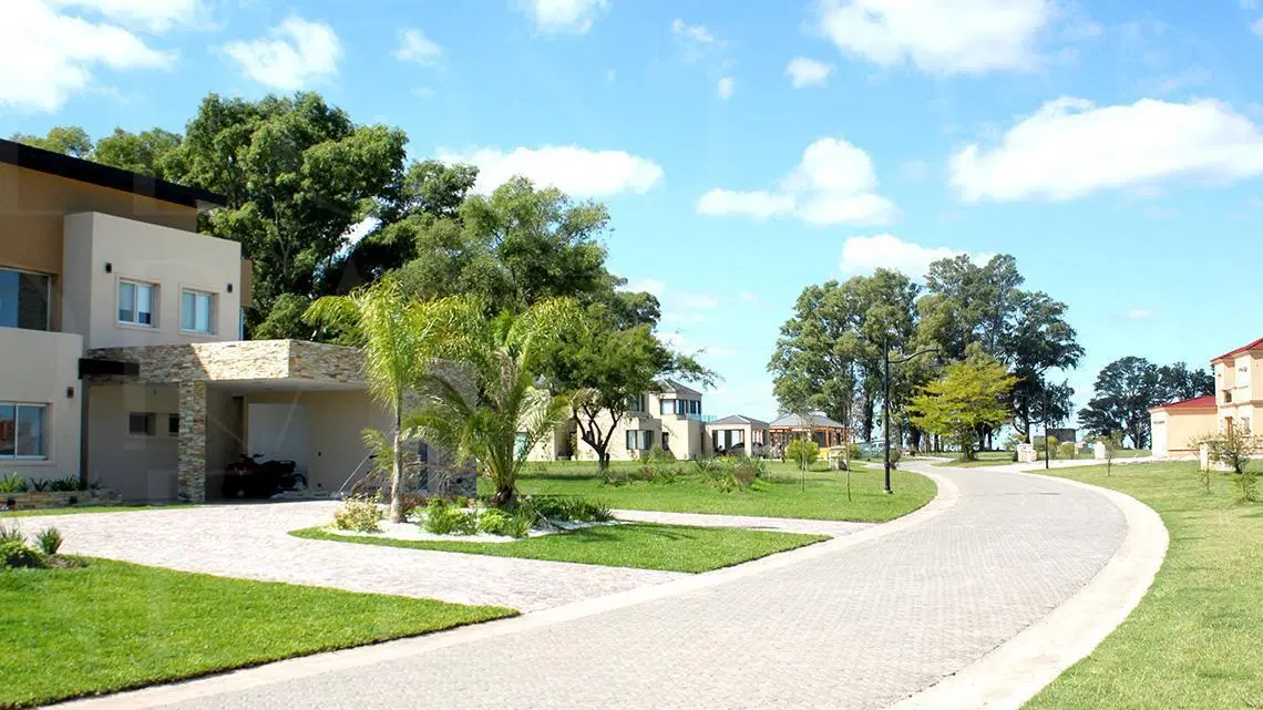 Terreno en venta La providencia resort & country Club, Canning 2