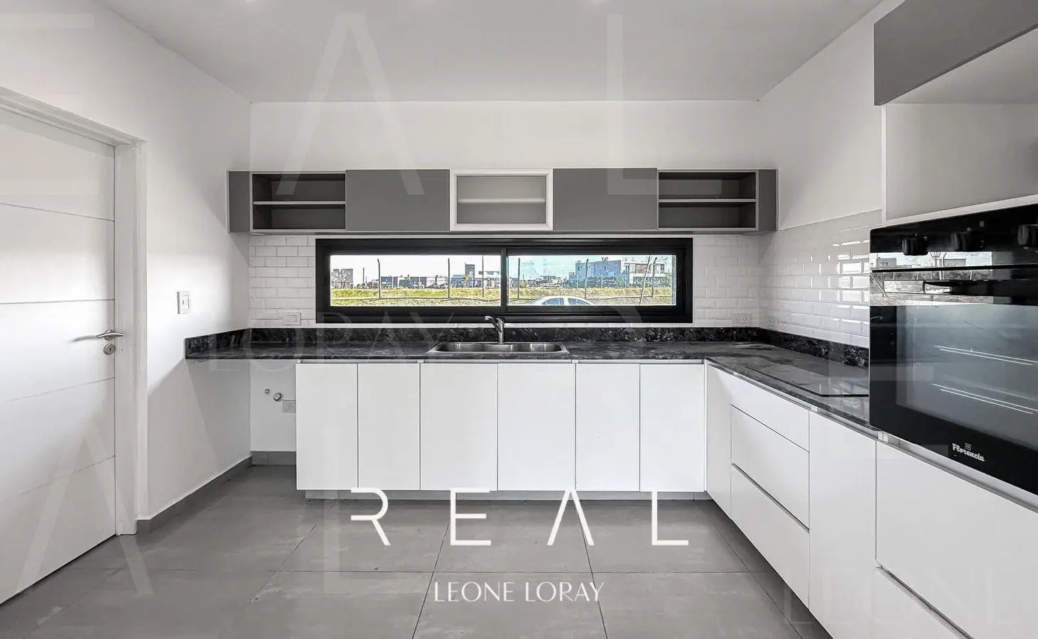 Casa en venta, 4 ambientes, en barrio San Sebastian, Pilar 4