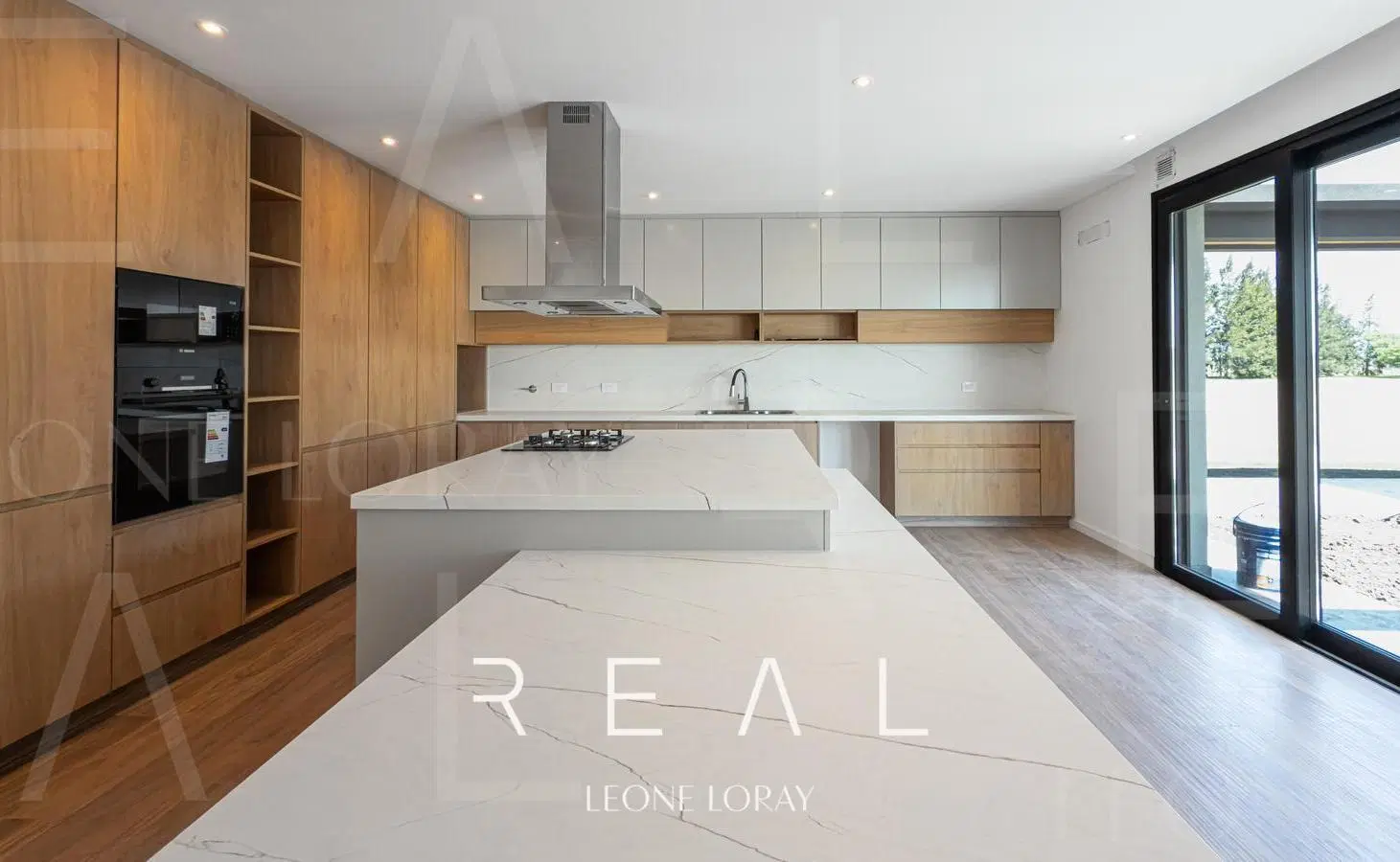 Casa en venta, 6 ambientes, en La Providencia Country Club Canning, a estrenar 8