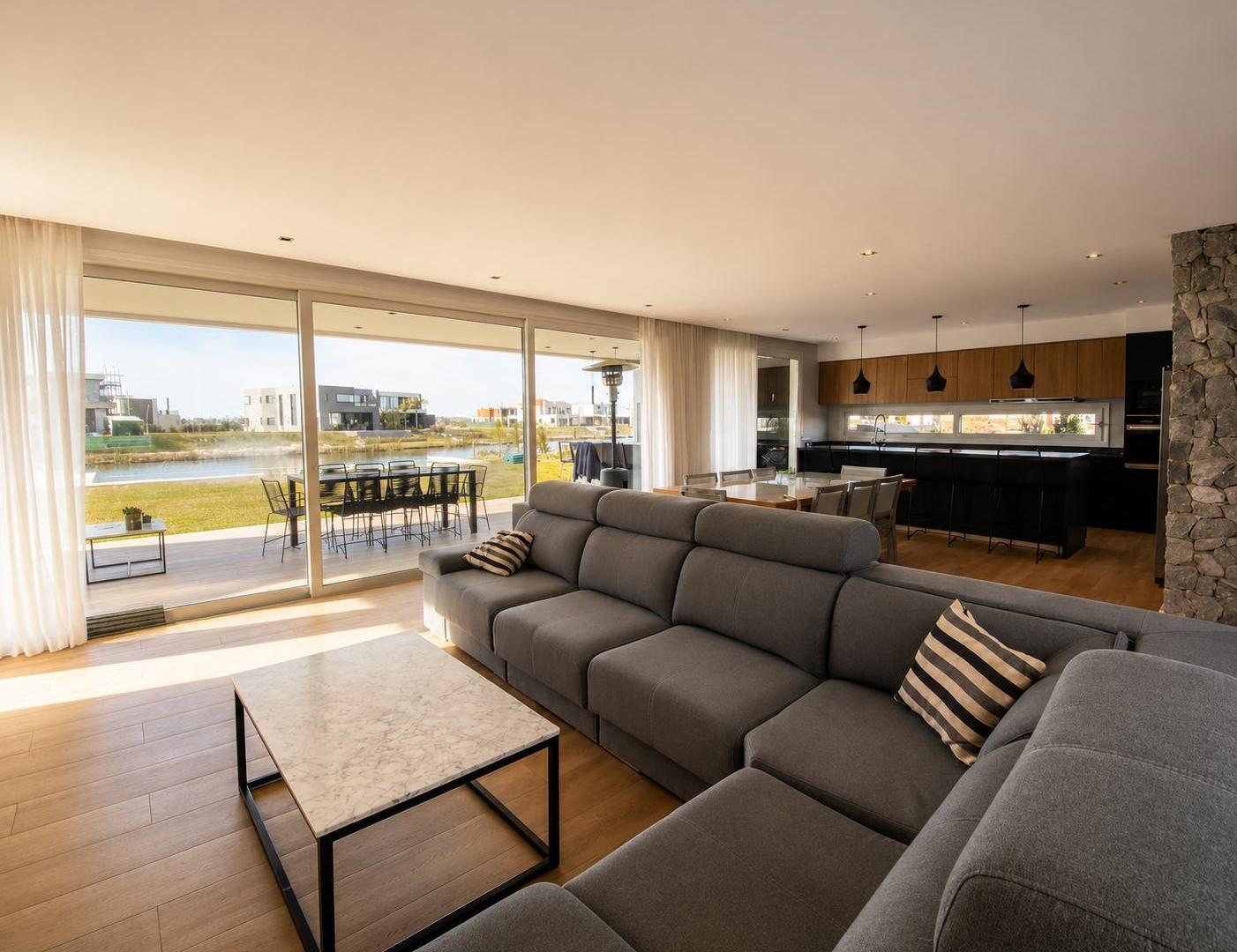 Foto de Casa en venta, 5 ambientes, Puertos de Escobar Barrio Costas, vista a, imagen 2
