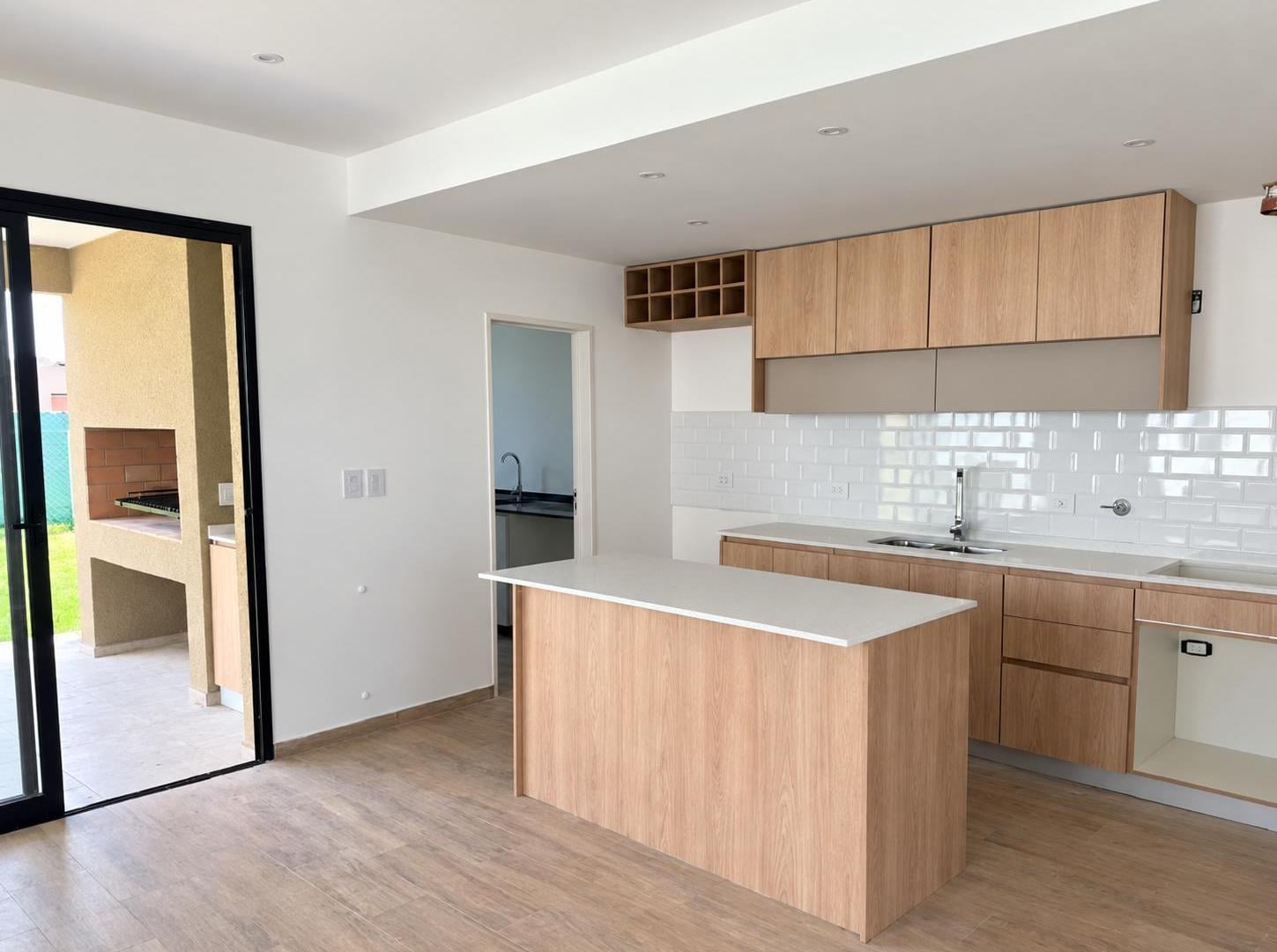 Foto de Casa en venta, de 5 ambientes en San Simón, Canning, imagen 4