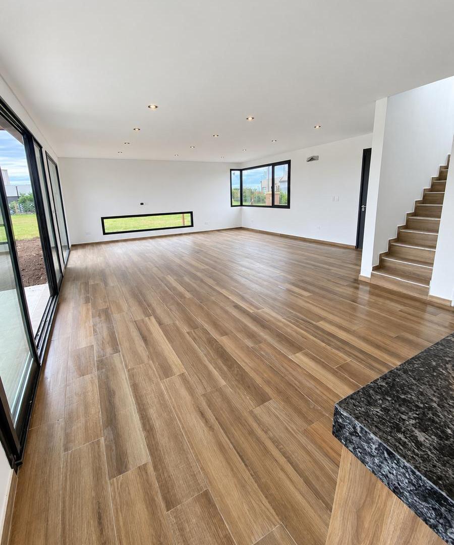 Foto de Casa en venta de 5 ambientes, San Sebastian, Pilar, a laguna, imagen 4