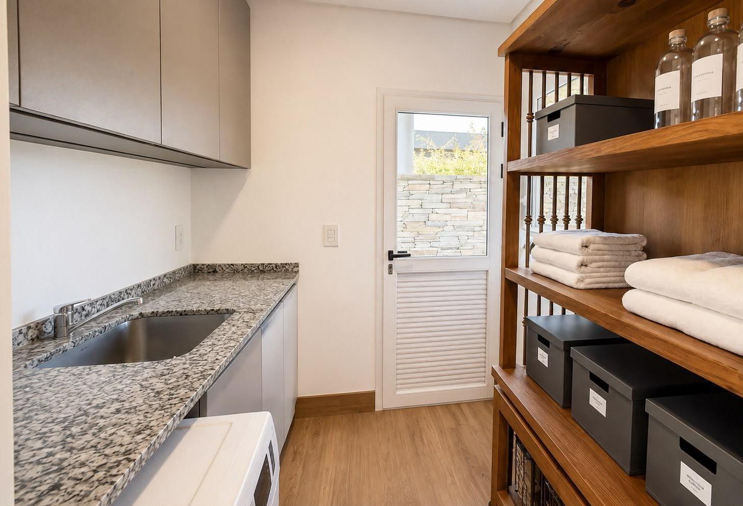 Foto de Casa en venta de 6 ambientes en La Providencia Country Club, Canning, imagen 1