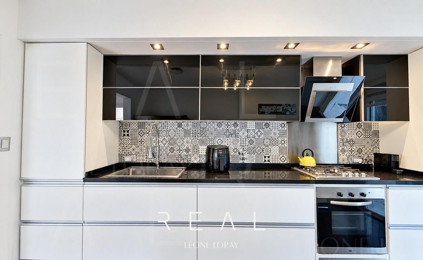 Foto de Casa en venta, de 6 ambientes, en Saint Thomas Este-Oeste, CANNING, imagen 4