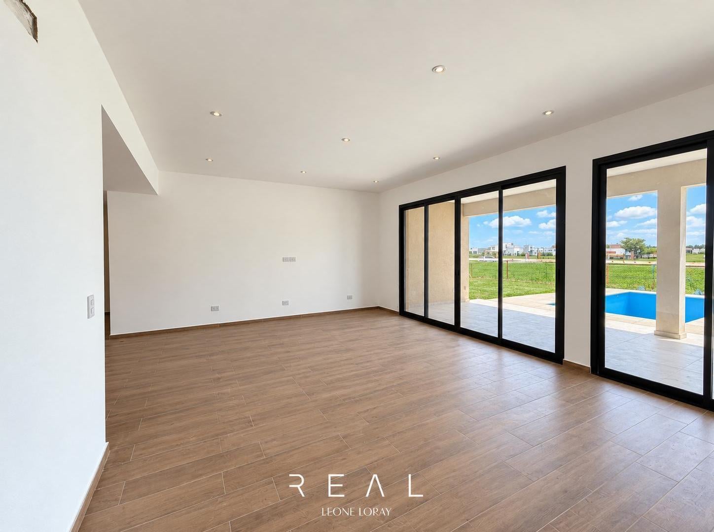 Foto de Casa en venta de 4 ambientes en San Simón, CANNING, imagen 5