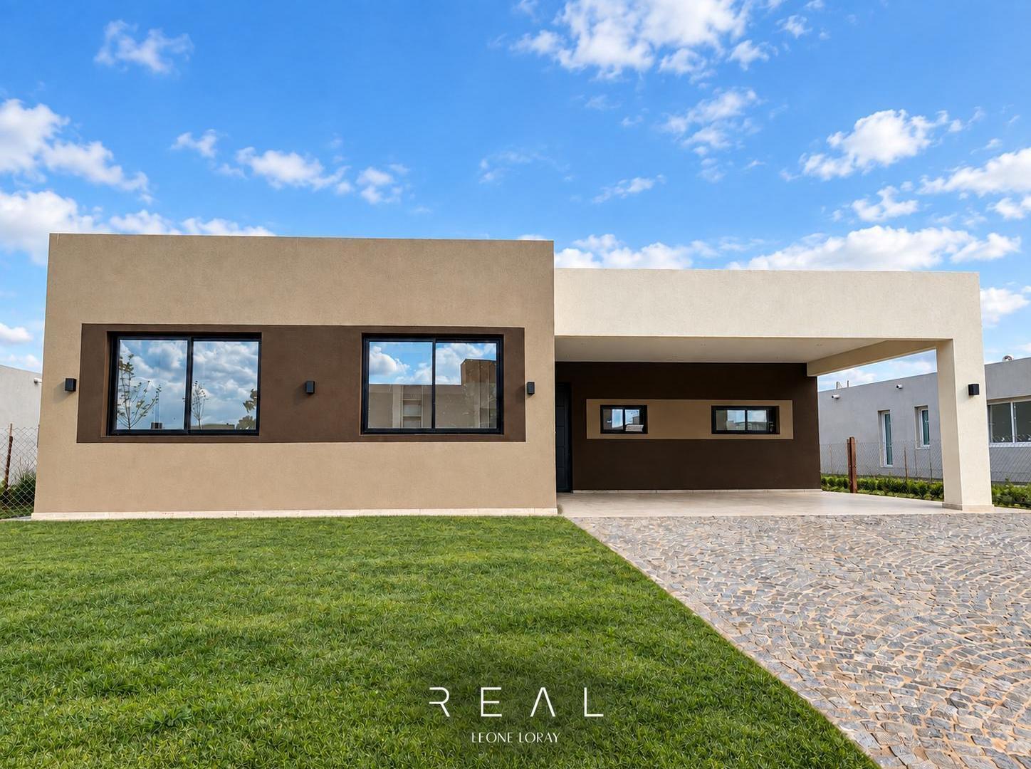 Foto de Casa en venta de 4 ambientes en San Simón, CANNING, imagen 1