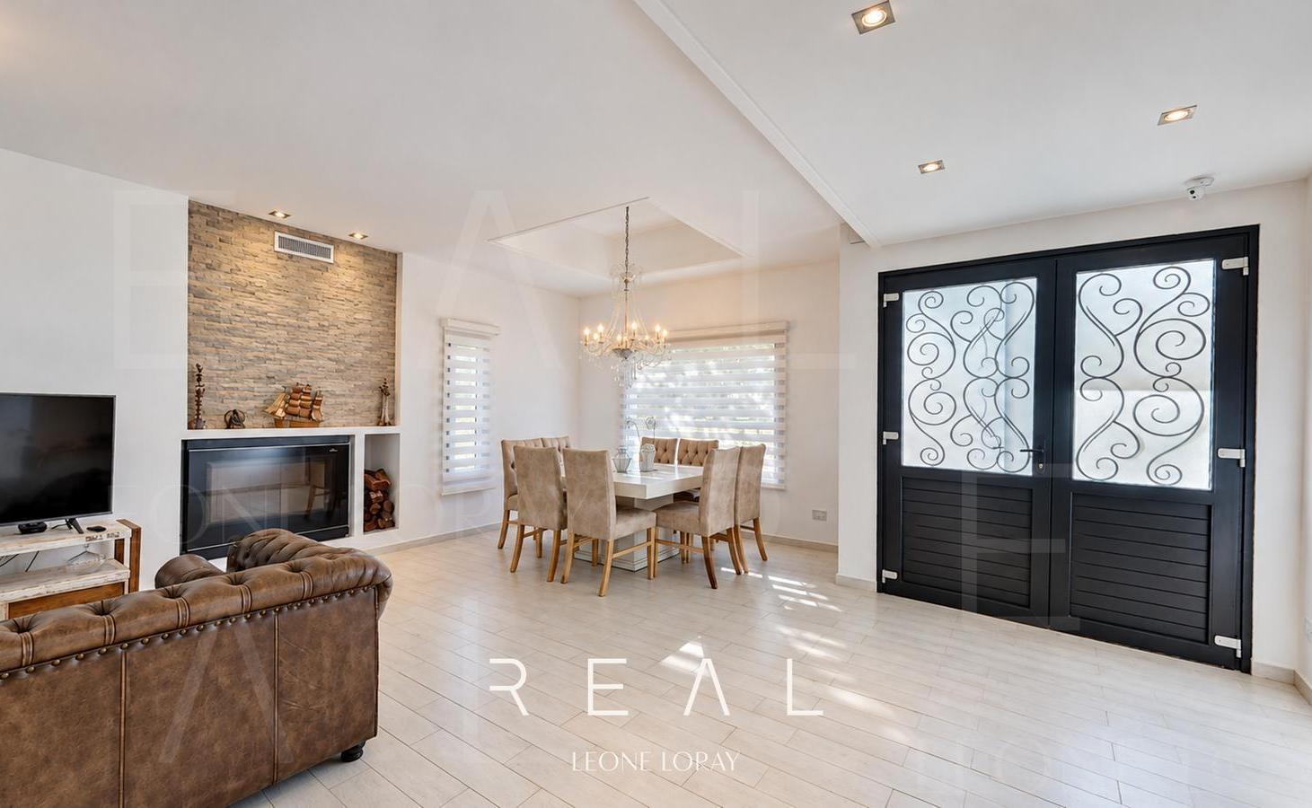 Foto de Casa en venta, de 6 ambientes, en Saint Thomas Este-Oeste, CANNING, imagen 5