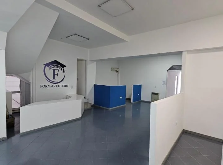VÓRTICE INMOBILIARIA ALQUILA AMPLIA OFICINA EN GALERÍA TONSA, CAPITAL, MENDOZA 5