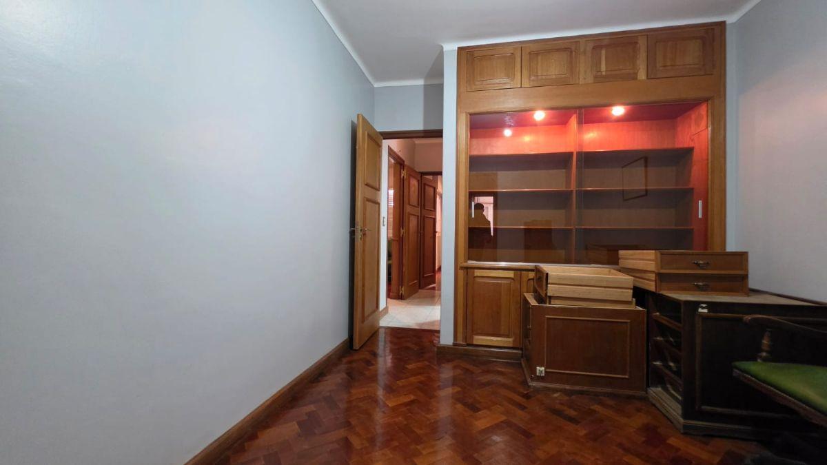 Foto de Amplio Depto en venta - Av. Colón, Capital - Ideal Turismo o Inversión, imagen 3