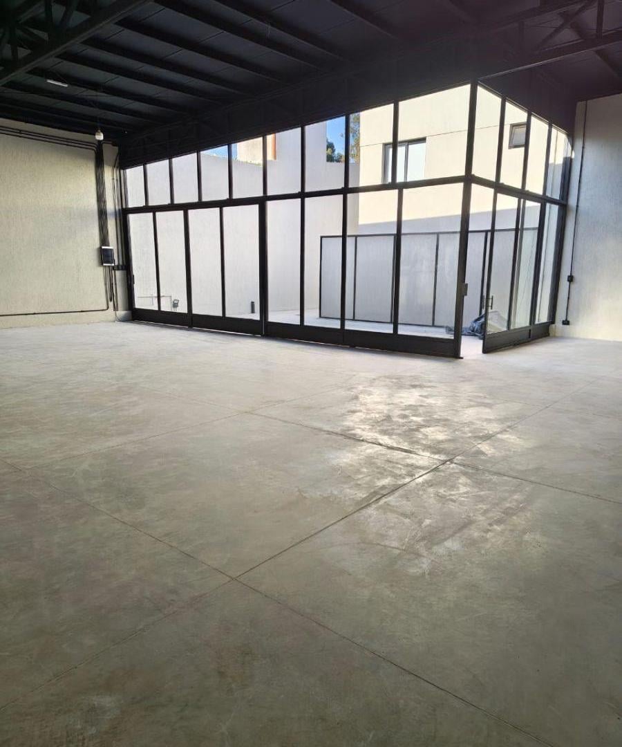 Foto de Local A Estrenar - 230 m2 - Financiación y permutas - Acceso Maza y, imagen 4