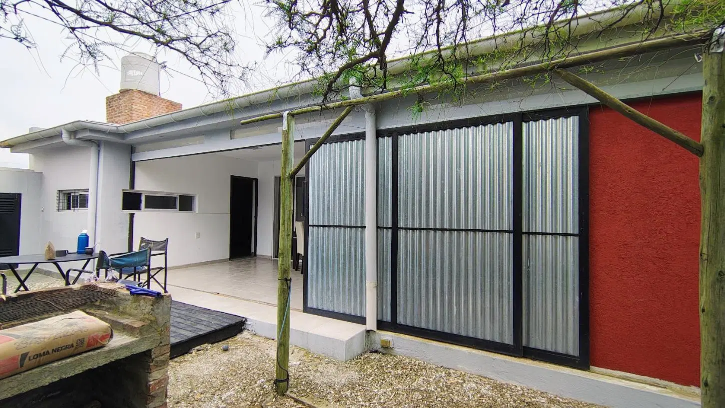 Casa en Villa Parque Sicardi 3