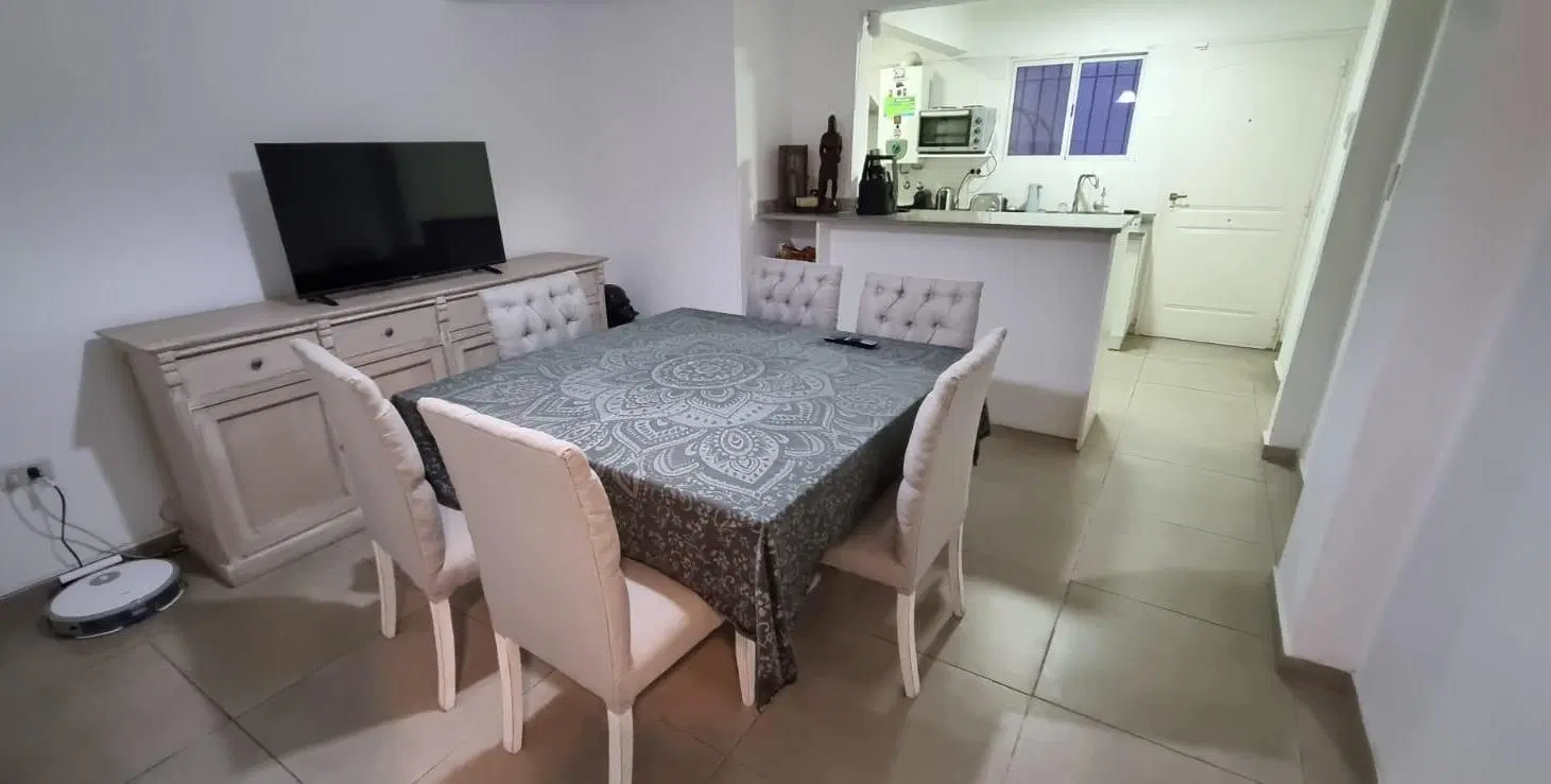Casa en Ensenada - Dos Dormitorios en Excelente Estado 4