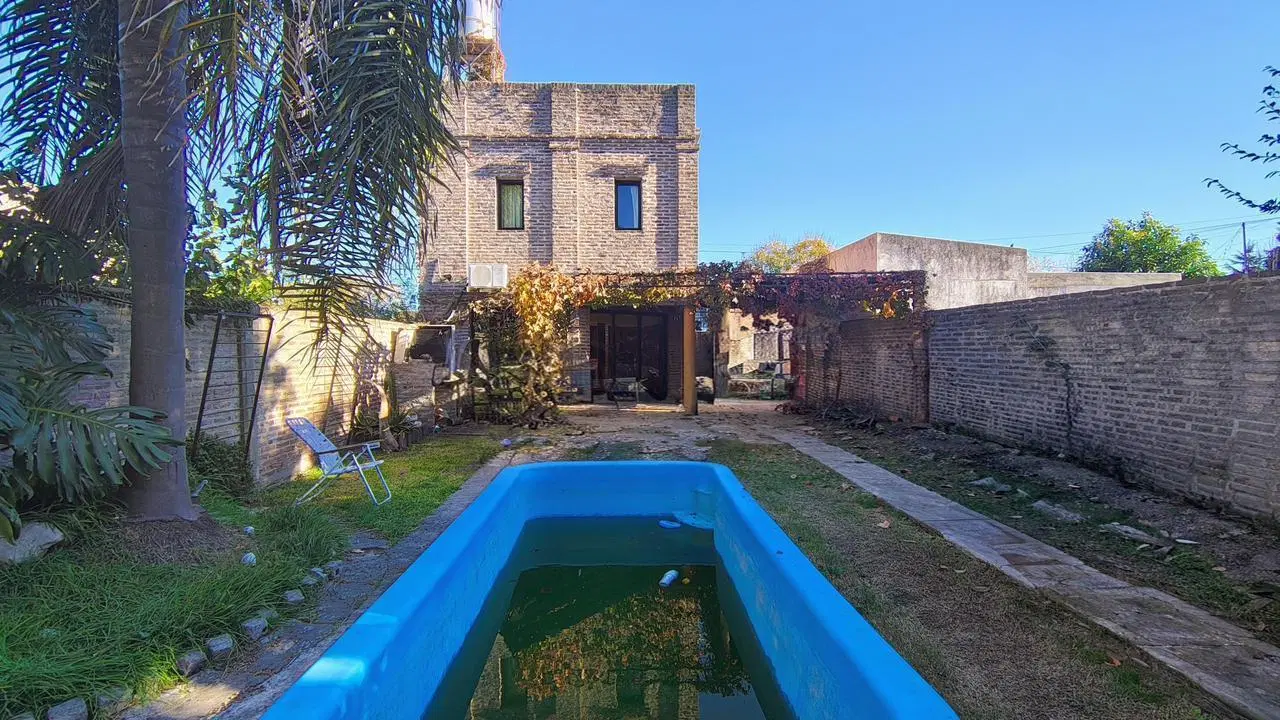Casa en Venta Los Hornos - La Plata 5