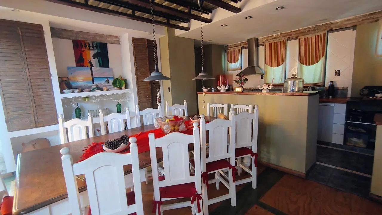 Casa en Venta Los Hornos - La Plata 8