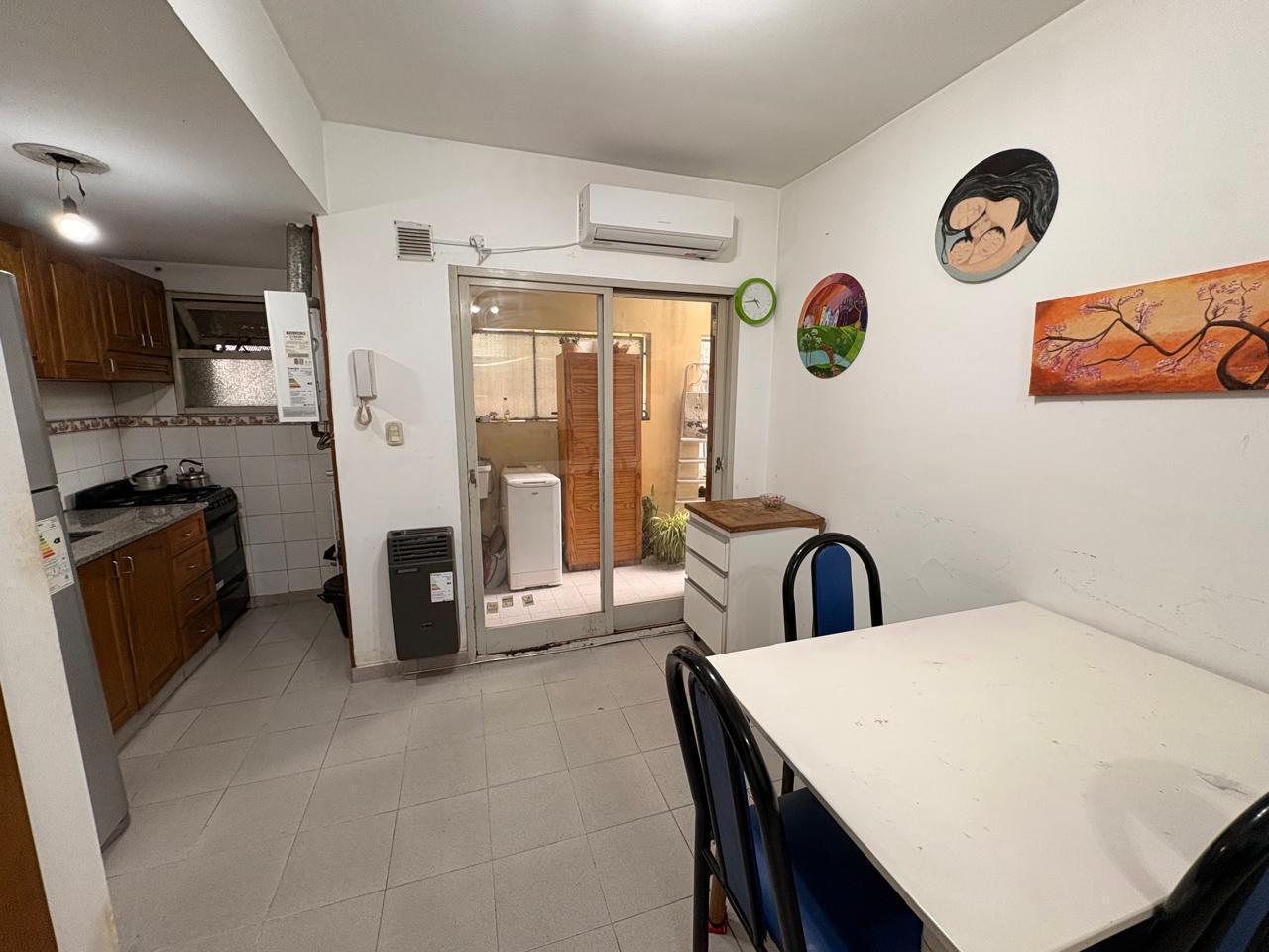 Foto de Departamento con 2 dormitorios y Patio, La Plata, imagen 1