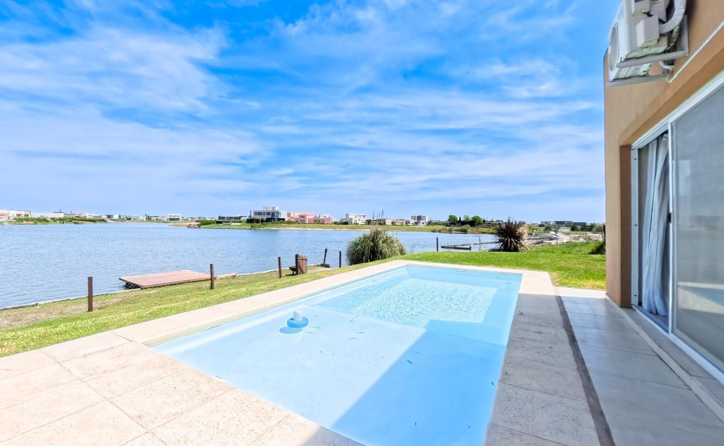RESERVADA Casa en Country San Sebastián a la laguna