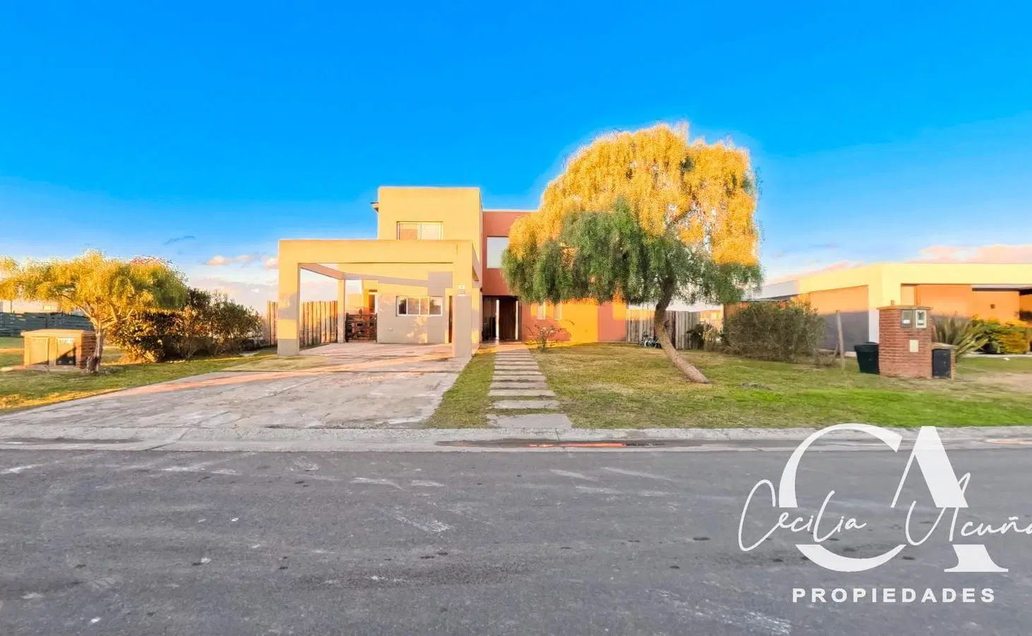 Casa en venta a la laguna Country San Sebastian 2
