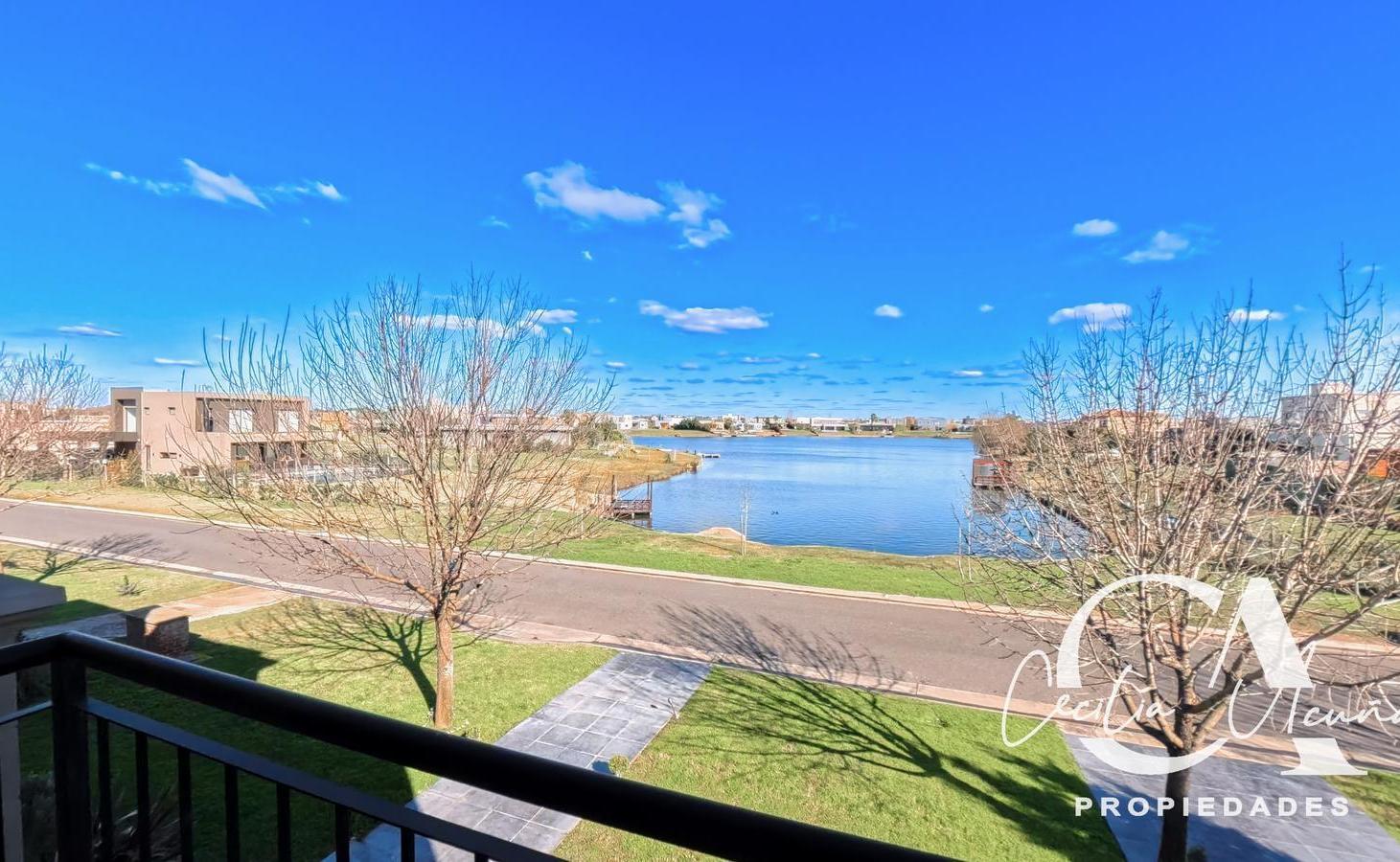 Foto de Casa en venta Apta Credito en San Sebastian, imagen 2