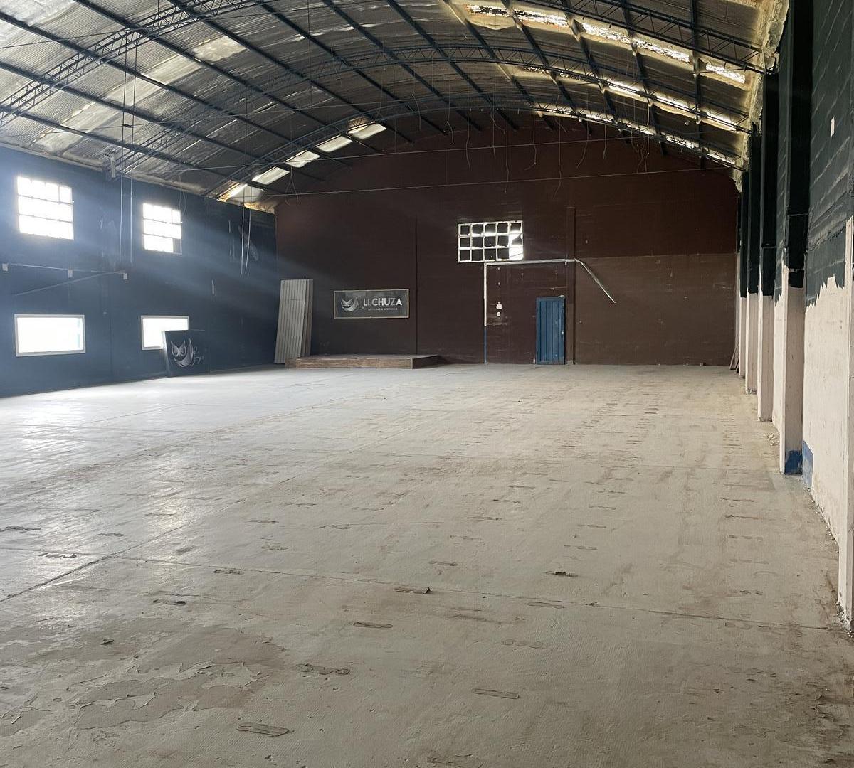 Foto de Galpón Comercial en Alquiler, imagen 4