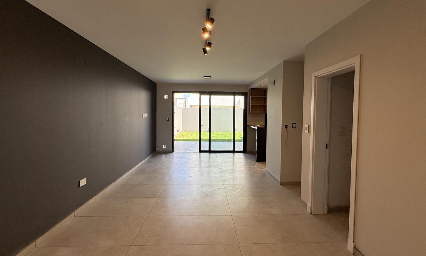 Foto de Duplex en alquiler en Terrazas de Manantiales, imagen 2
