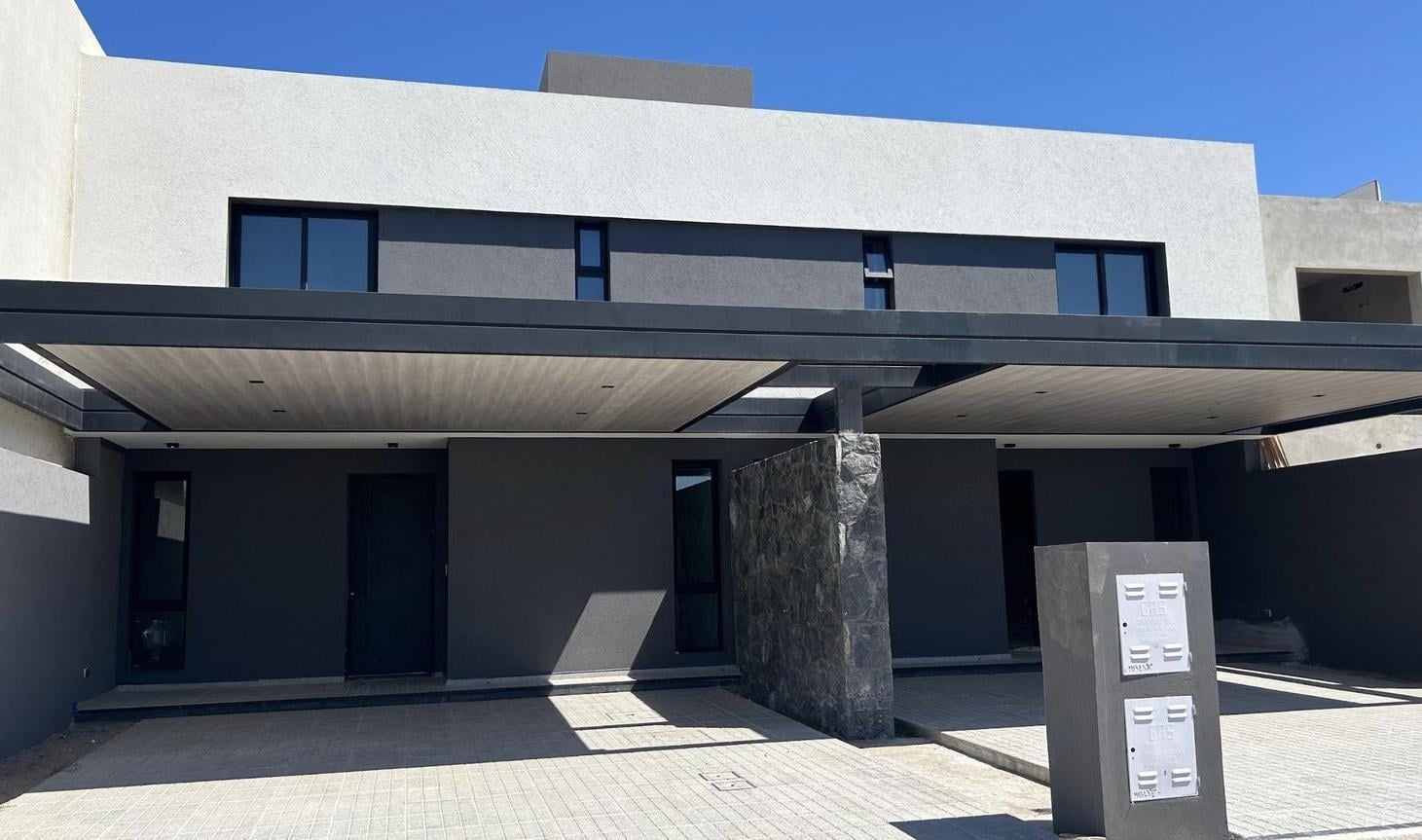 Foto de Duplex en alquiler en Terrazas de Manantiales, imagen 1