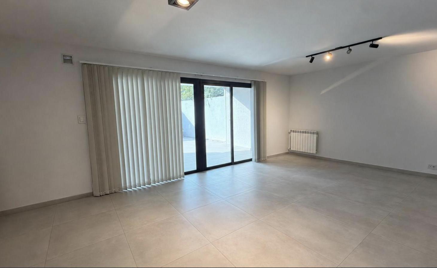 Foto de Duplex en alquiler - Mansos del sur, imagen 2