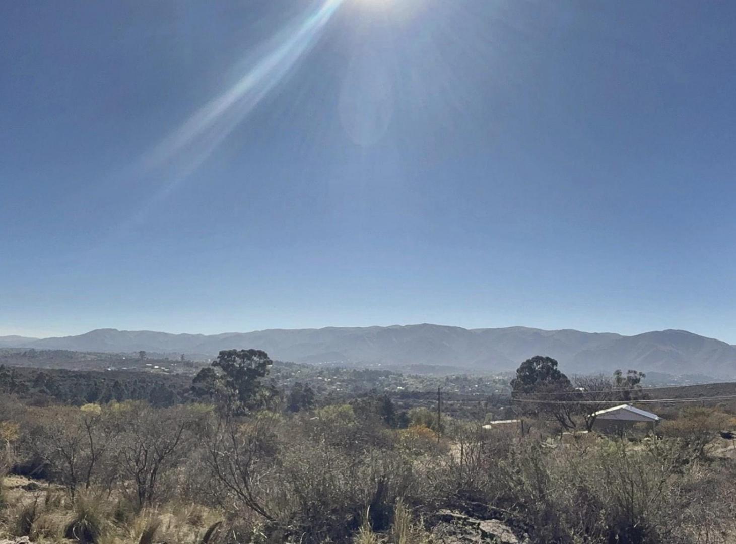 Foto de Lote en venta en Club de Campo Los Tres Arroyos, Huerta Grande - 682 m2, imagen 5