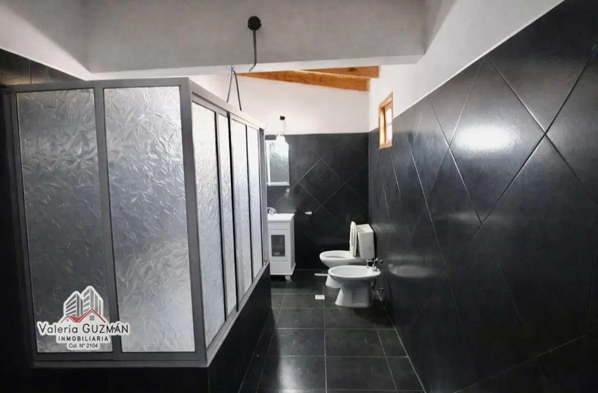 Dos. Casas en venta Punta Alta. 3