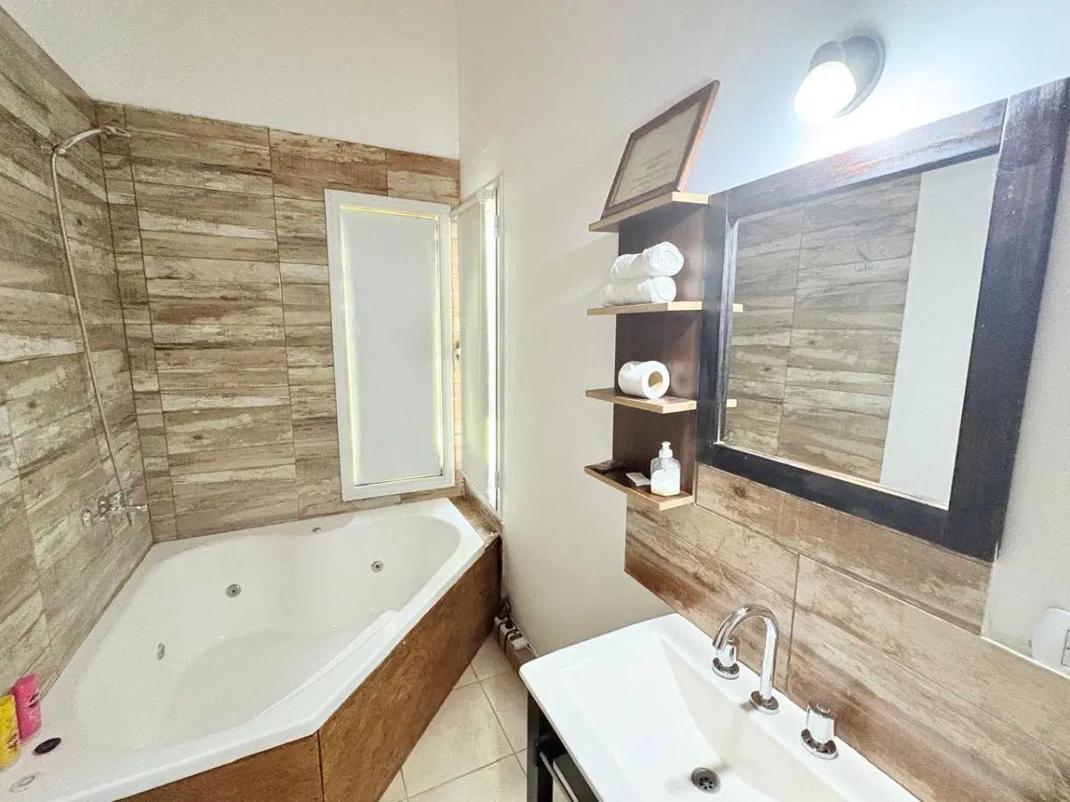 COMPLEJO (CABAÑA + 2 FUNCIONALES) VENTA 2