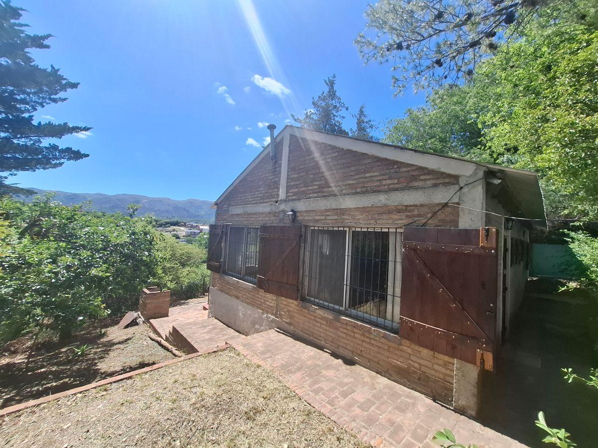 Casa en Villa Giardino con Vistas Soñadas + Monoambiente