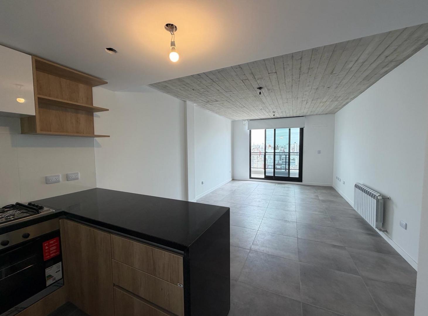 Venta departamento tres dormitorios