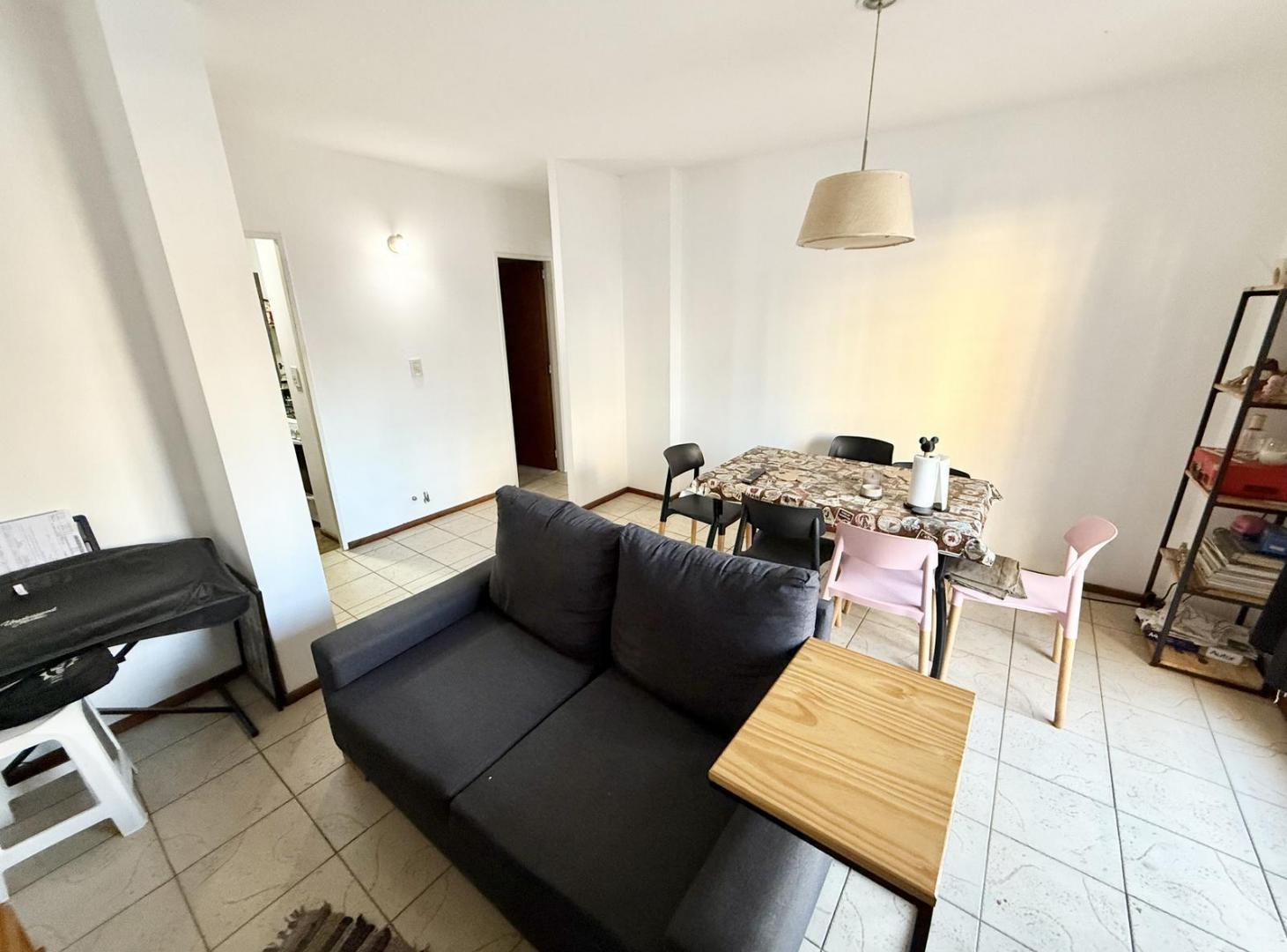Foto de Venta Departamento Dos Dormitorios Catamarca al 1200, imagen 2