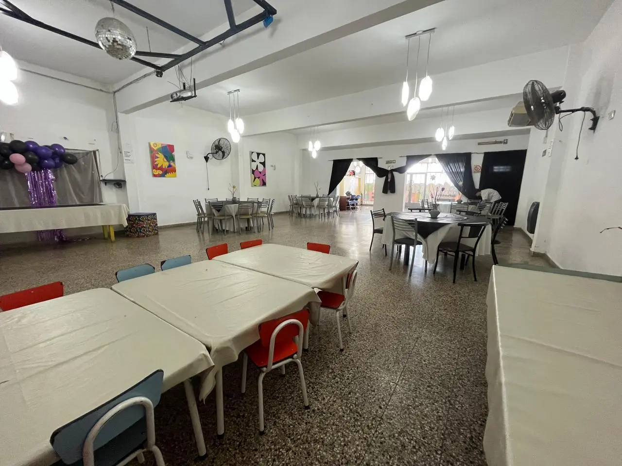 Venta Local Uso Comercial - España Y Hospitales 3