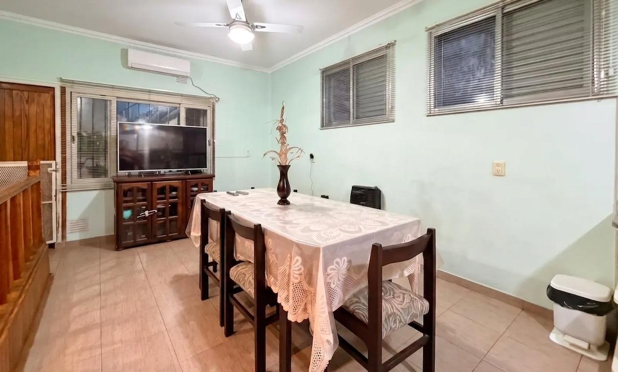 Foto de VENTA DE CASA PLANTA ALTA 3 DORMITORIOS MAS COMODIN, imagen 4