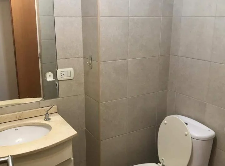 Departamento 2 amb Recoleta  SemiPiso contrafrente  Balcon frances  soleado 2
