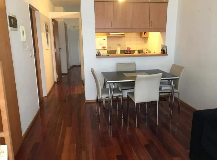 Departamento 2 amb Recoleta  SemiPiso contrafrente  Balcon frances  soleado 1