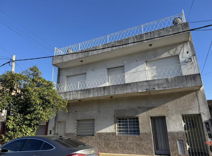 PH 4 ambientes en alquiler en  San Justo 1