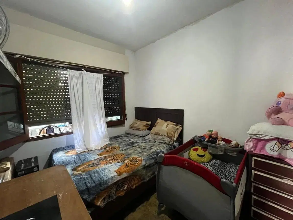 Casa en Venta en Villa Luzuriaga 4