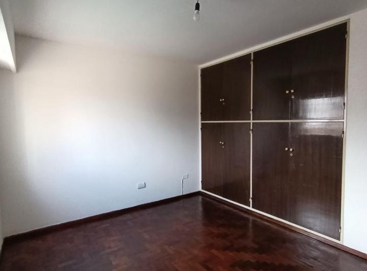 Departamento 2D en Alquiler en General Paz 1