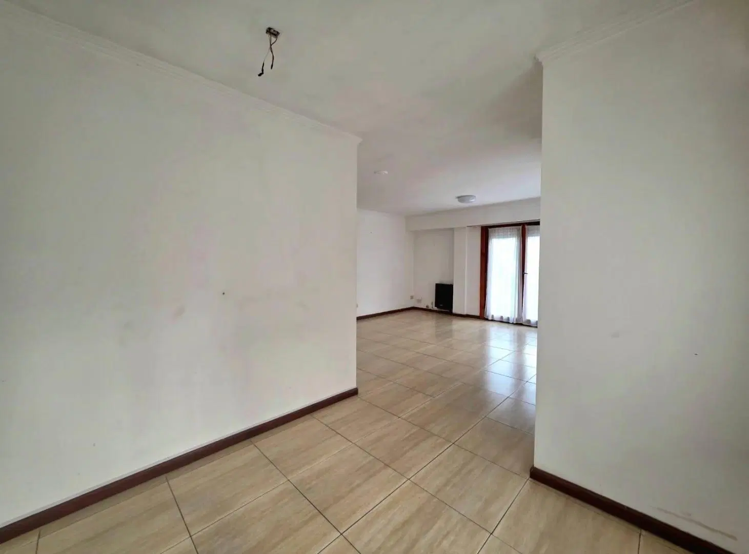 Venta de PH 3 ambientes con balcon saliente Barrio Sarmiento 4