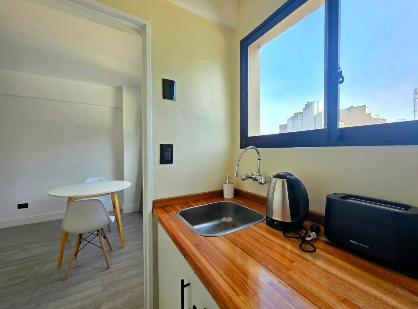 Foto de Venta Monoambiente Centro Mar del Plata Reciclado, imagen 3