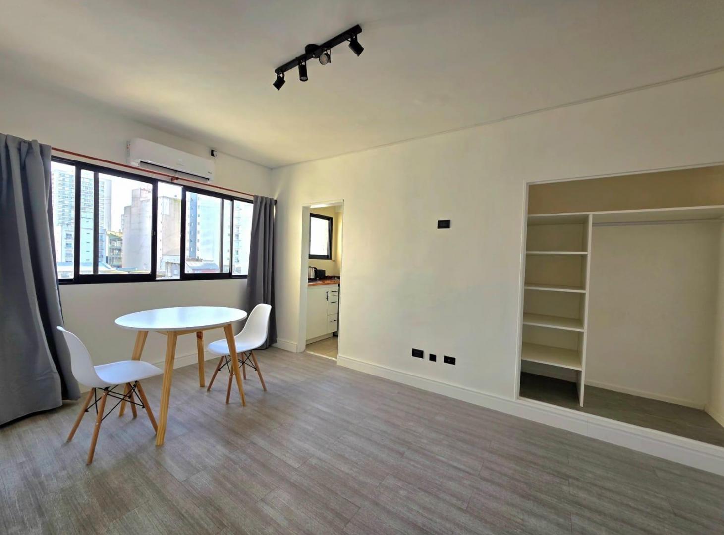 Venta Departamento monoambiente, vista lateral frente, Centro
