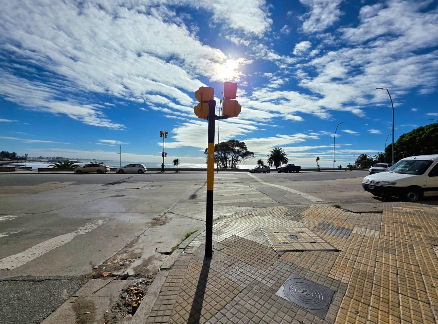 Foto de VENTA MONOAMBIENTE AMOBLADO – U$S 40.000 – ENTREGA U$S 25.000 CUOTAS, imagen 1