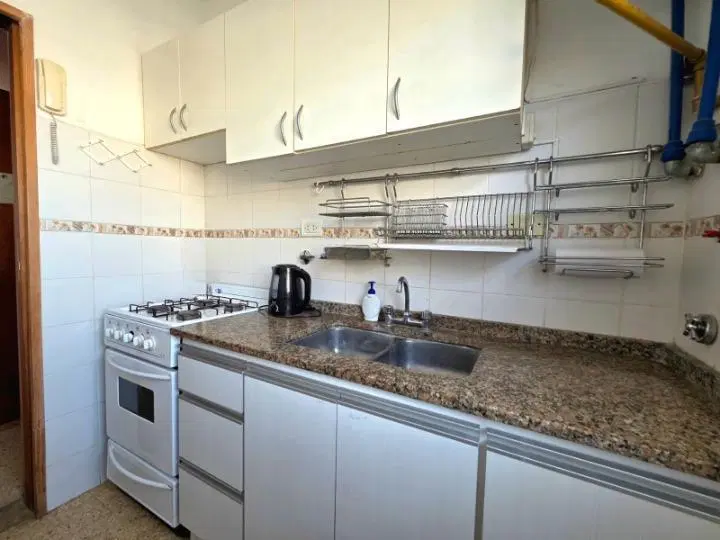 Alquiler 24 meses Departamento 2 Amb 76 m² con Balcón Terraza de 32 m² Centro 5