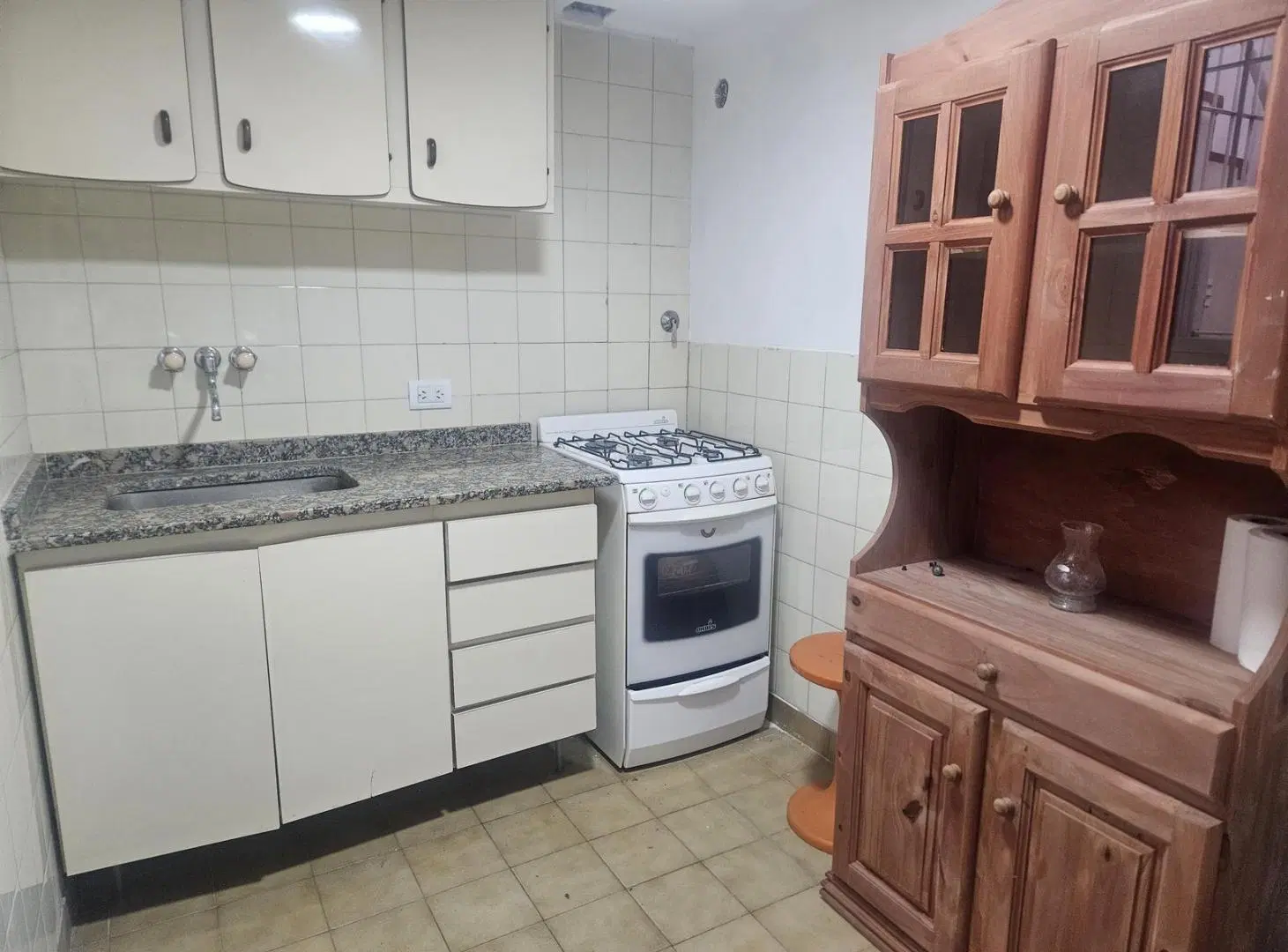 Venta Casa 3 ambientes Barrio La Perla 3